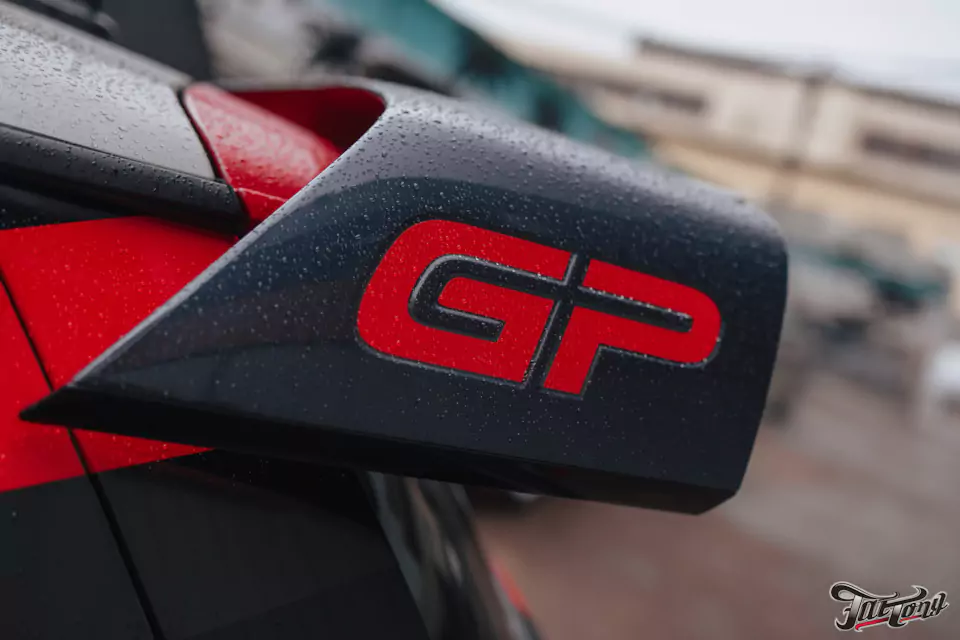 Оклеили в дизайн Mini Cooper GP